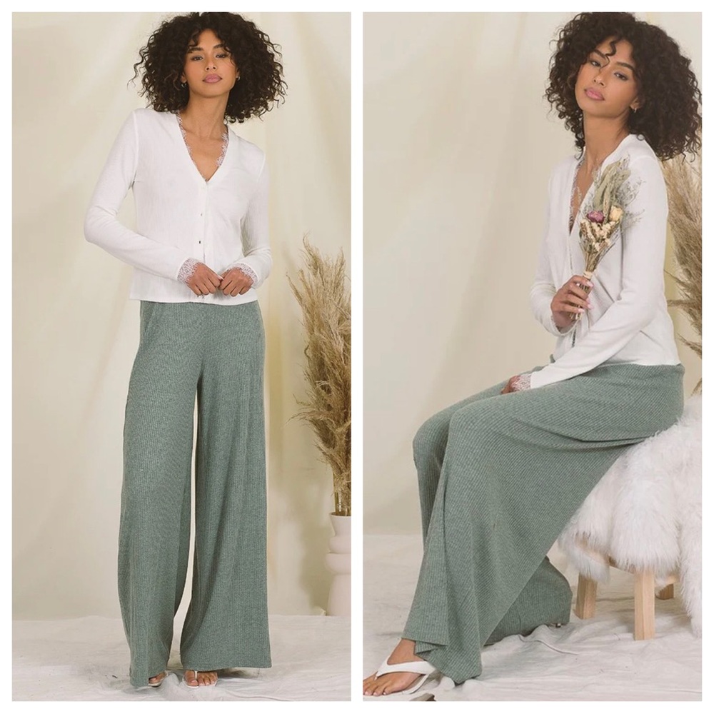 05 Boho Wide Leg Pull On Knit Pants